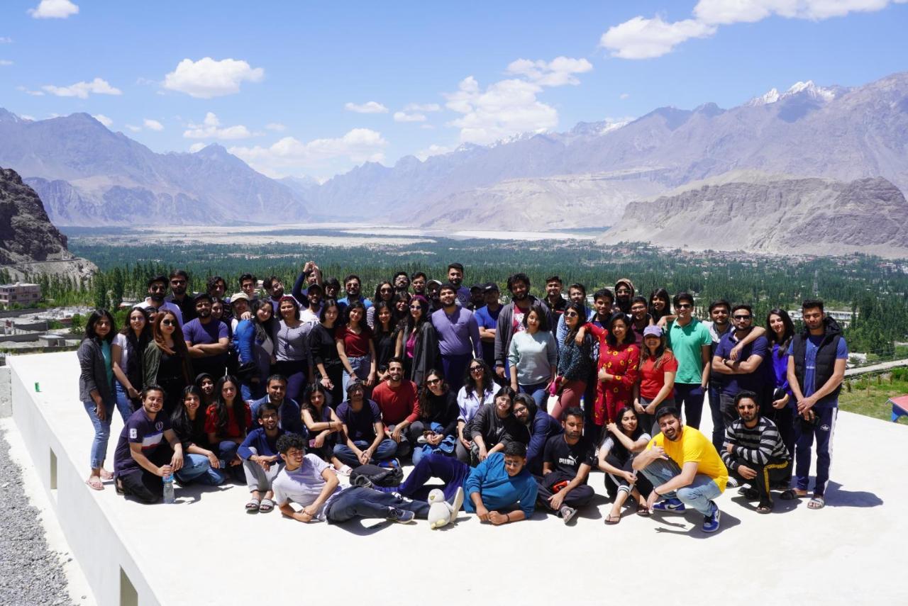 Hotel Mountain Lodge Skardu Exterior photo