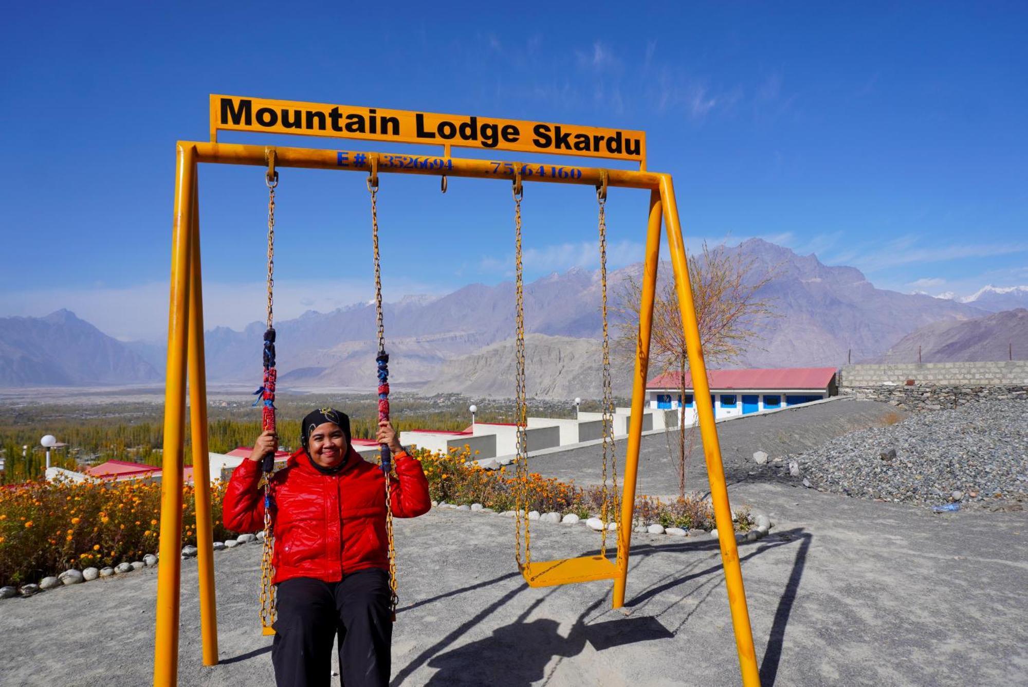 Hotel Mountain Lodge Skardu Exterior photo