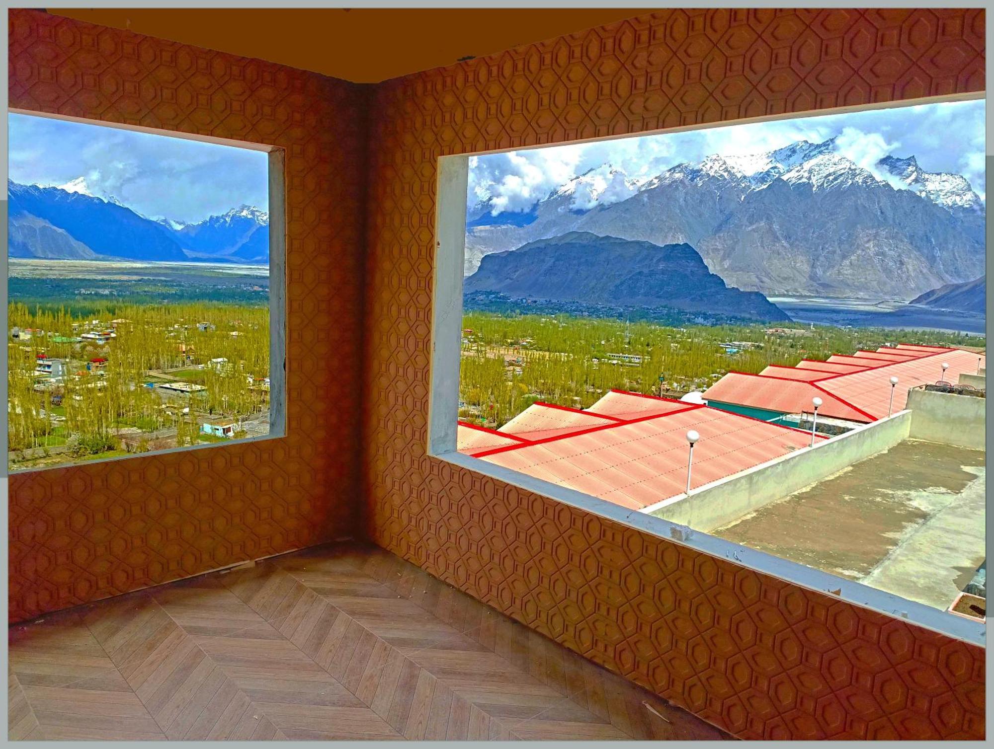Hotel Mountain Lodge Skardu Exterior photo